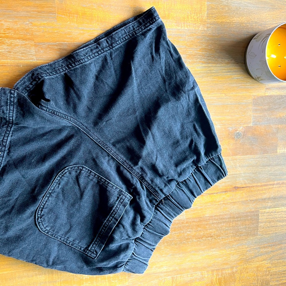 TOPSHOP | black denim paper bag cotton mom shorts